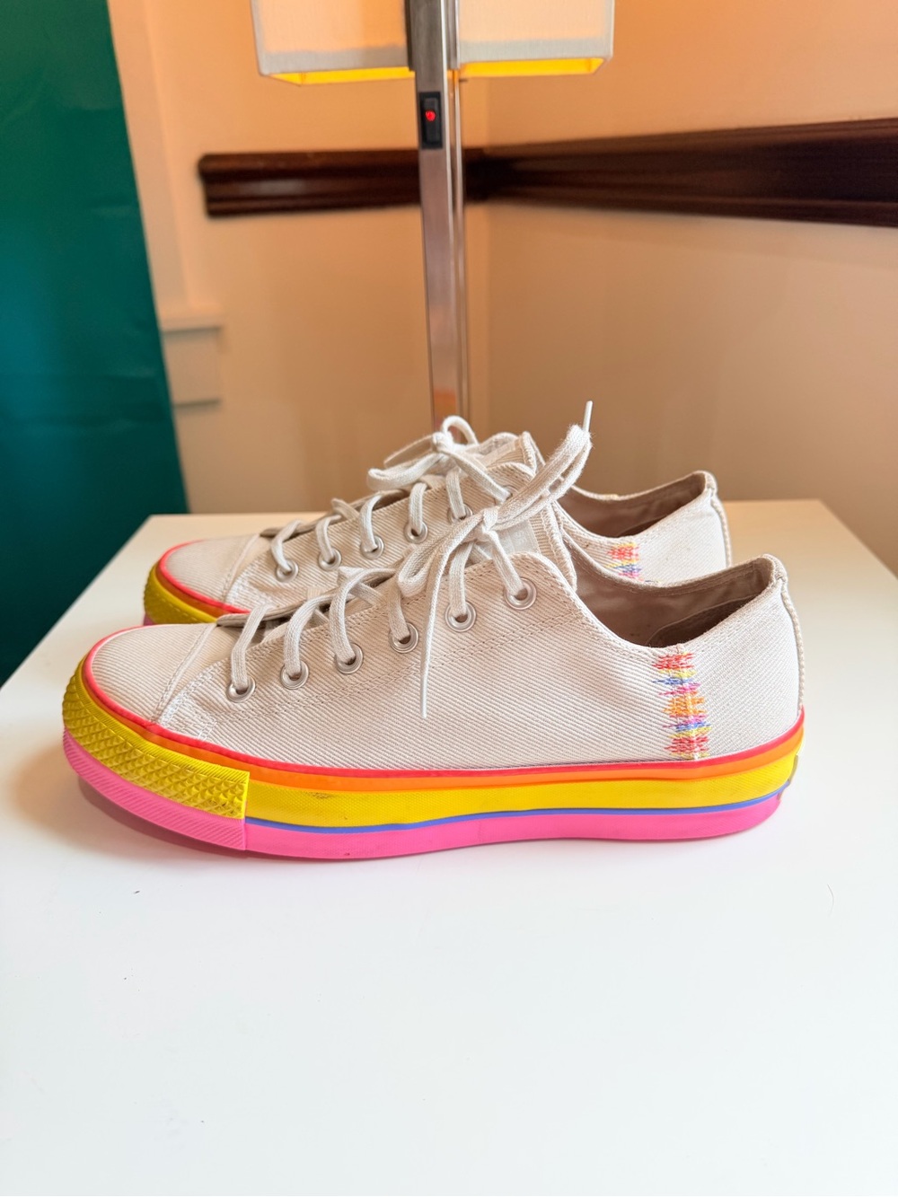 Converse Lift Ox Rainbow Platform 564992C Women SZ 10.5 Excellent - Picture 2 of 11